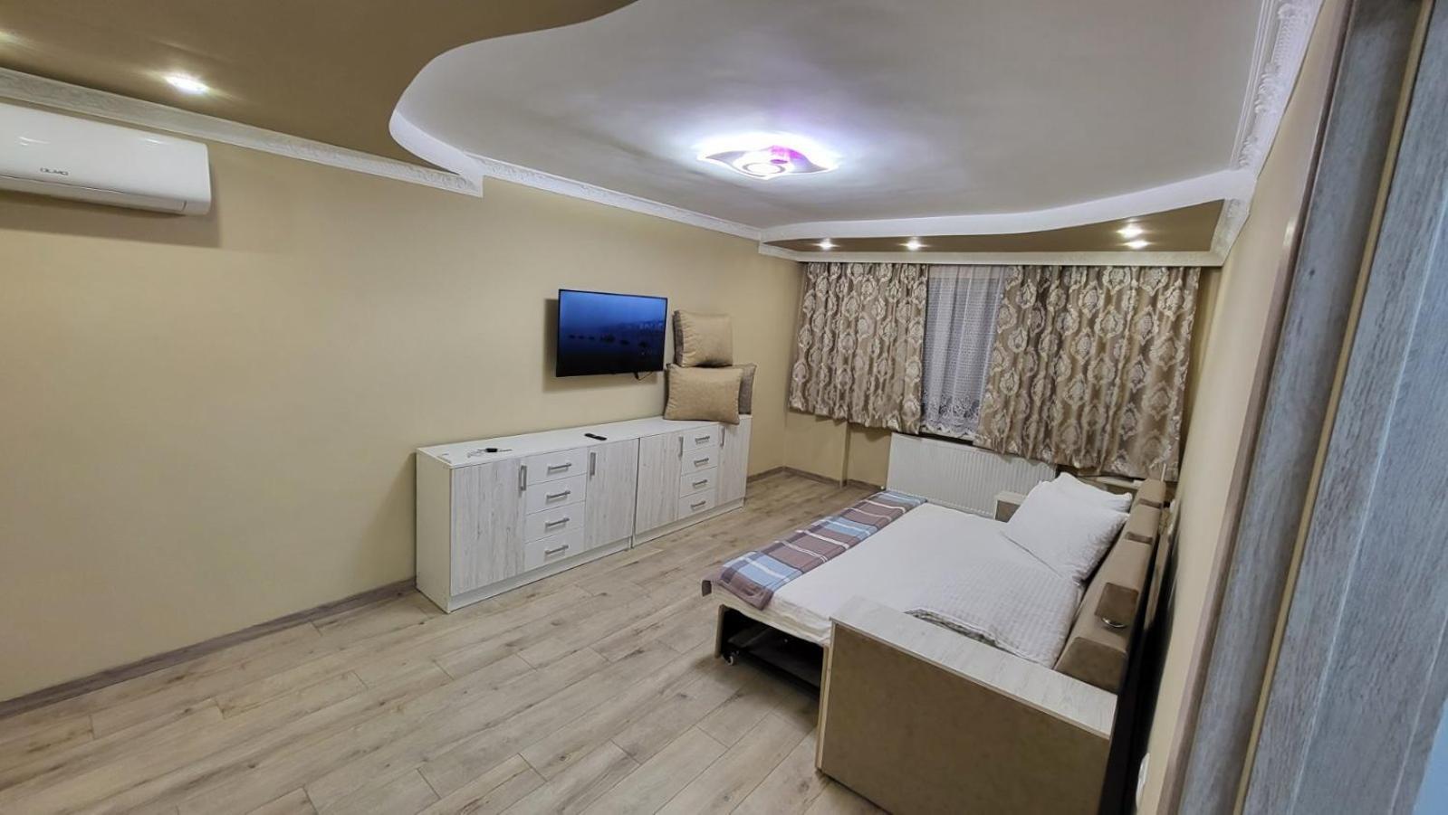 2-х кім.квартира в центрі берегова Apartment