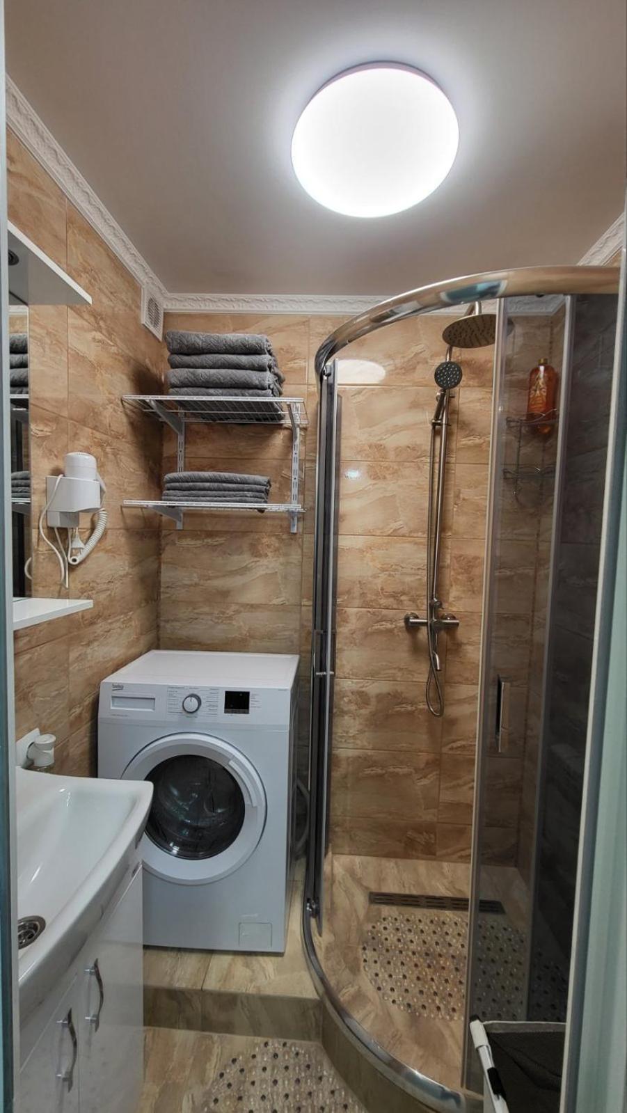 Apartment 2-х кім.квартира в центрі берегова *